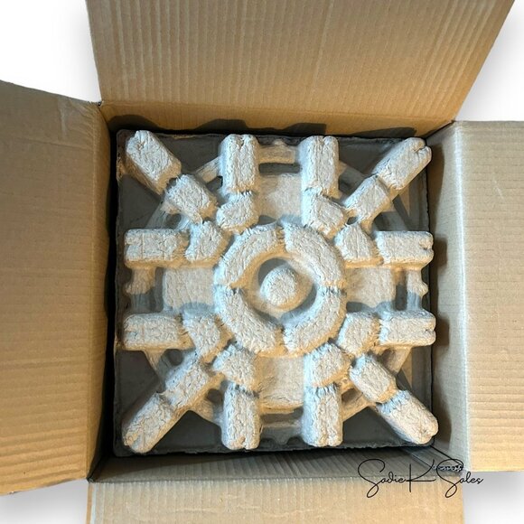 Scallop-Fluted Stoneware In/Outdoor Planter Pot Large - Hearth & Hand Magnolia - Picture 10 of 10